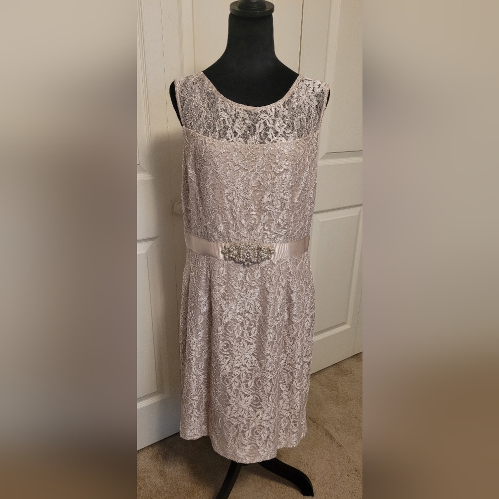 Jessica Howard Mother of the Bride Gold Dress Size 14 Lace Beaded Midi